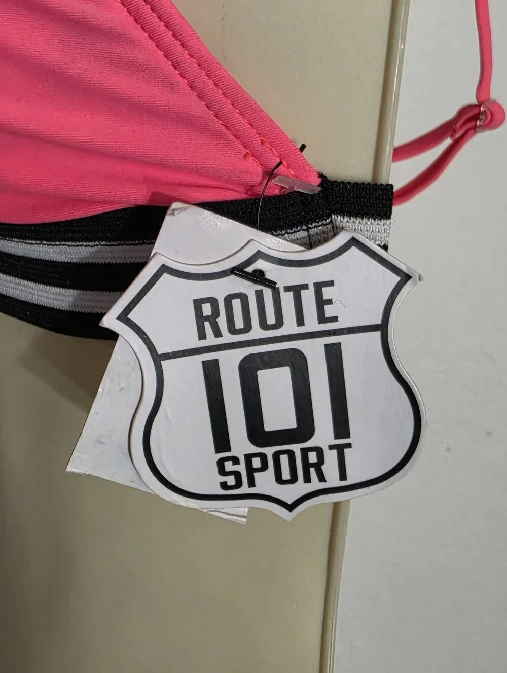 Route 101 Sport Bikini Top Neon Pink Triangle Pink Size M - Picture 15 of 16